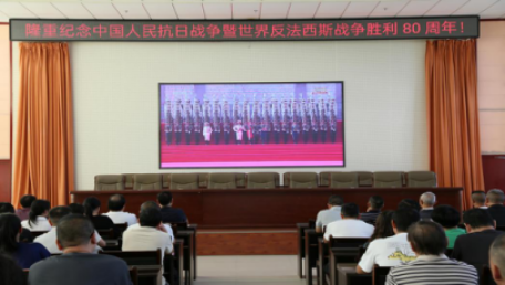 观礼盛事忆峥嵘，热血燃动奋斗“锌”